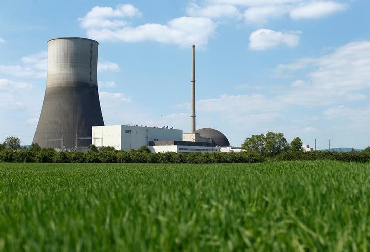 © Reuters. Nuclear power plant in Muelheim-Kaerlich