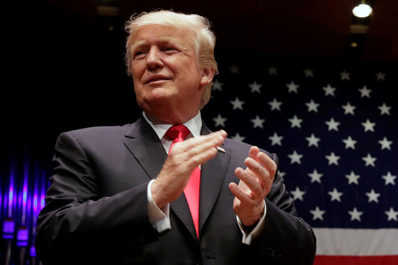 © Reuters. President Donald Trump participates in the Celebrate Freedom Rally