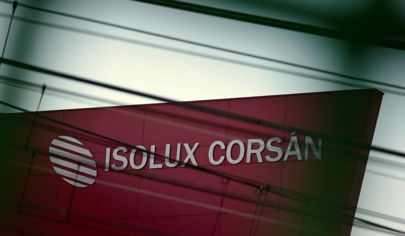 © Reuters. Isolux prepara su declaración de concurso y relevo consejo - fuentes