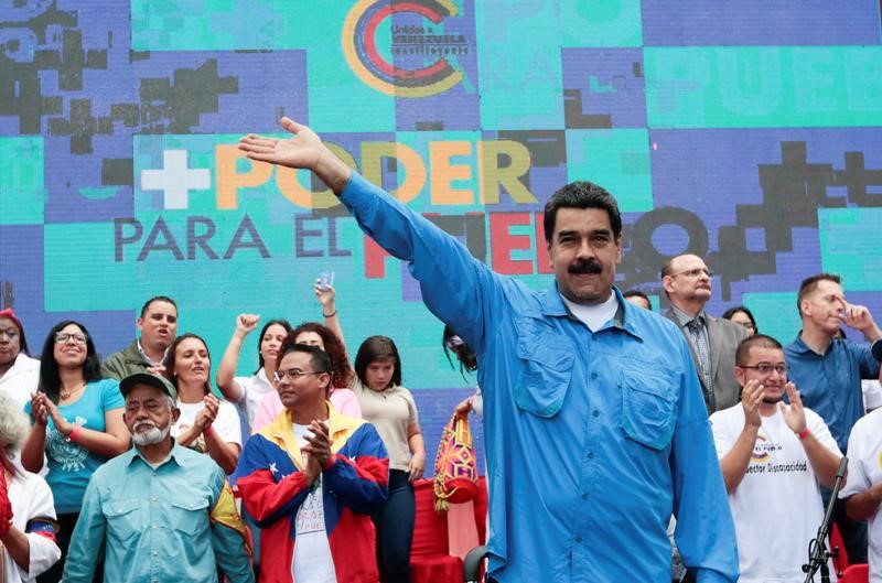 © Reuters. La oposición convoca un plebiscito no oficial contra Maduro el 16 de julio