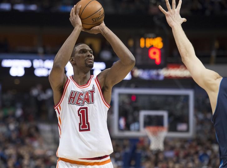 © Reuters. FILE PHOTO - NBA: Miami Heat at Dallas Mavericks