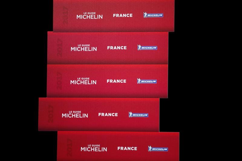 © Reuters. MICHELIN PREND 40% DU CAPITAL DE LA SOCIÉTÉ ROBERT PARKER