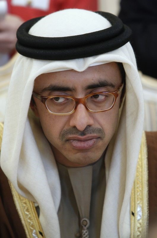 © Reuters. وزير خارجية الإمارات: قطر لا تهتم بأشقائها كما تهتم "بالإرهاب"