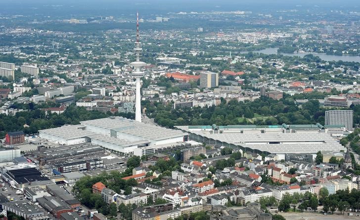 © Reuters. Aerial views of Hamburg