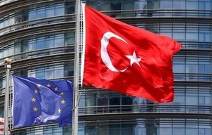 © Reuters. El Parlamento Europeo pide suspender las negociaciones de adhesión de Turquía