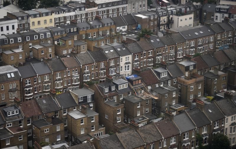 © Reuters. هاليفاكس: أبطأ نمو لأسعار المنازل البريطانية في 4 سنوات