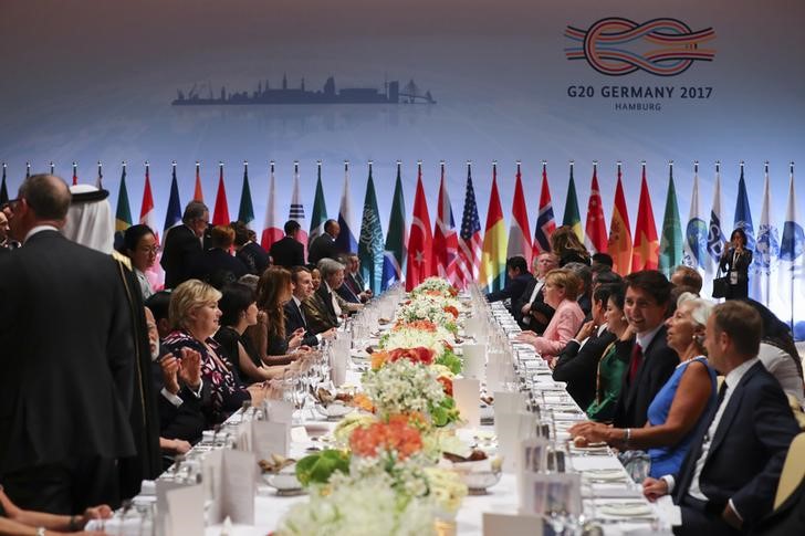 © Reuters. الاتفاق على بيان ختامي لقمة مجموعة العشرين باستثناء مسألة تتعلق بالمناخ