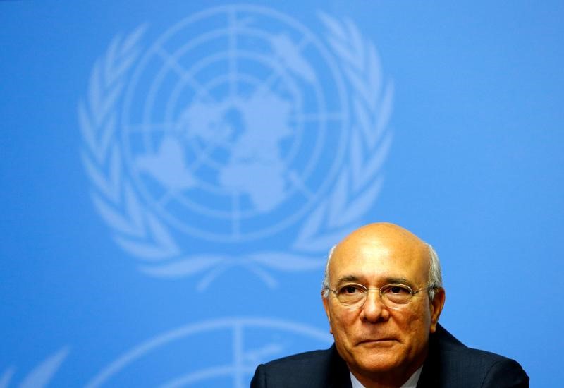 © Reuters. نائب مبعوث الأمم المتحدة لسوريا يرى في وقف إطلاق النار تطورا إيجابيا