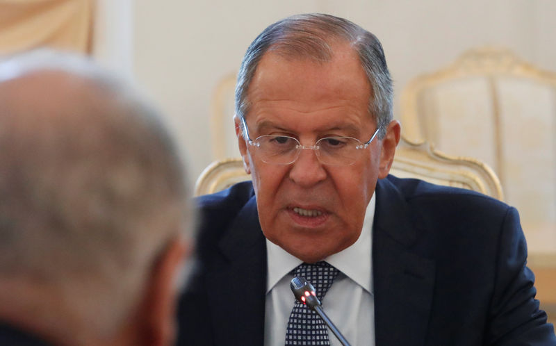 © Reuters. Russian Foreign Minister Sergei Lavrov speaks during a meeting with Arab League Secretary-General Ahmed Aboul Gheit in Moscow