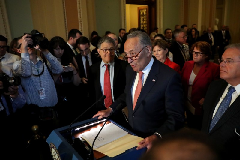 © Reuters. Senate Minority Leader Chuck Schumer speaks during a news conference following party policy lunch meeting at the U.S. Capitol in Washington, U.S.