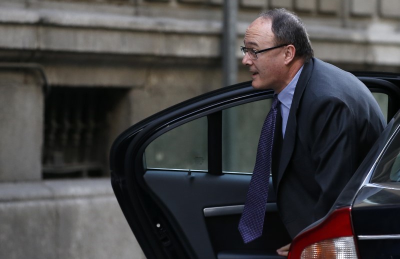© Reuters. Linde dice que el Banco de España no supo prever la "segunda recesión"