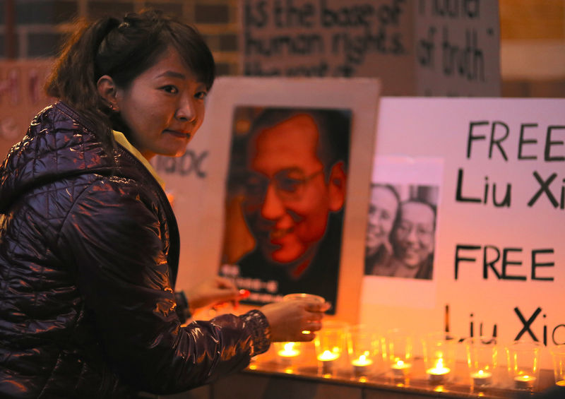 © Reuters. L'OPPOSANT CHINOIS LIU XIAOBO EST MORT