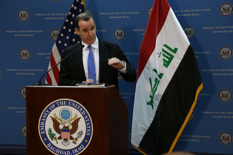 © Reuters. Brett McGurk, U.S. envoy to the coalition against Islamic State, speaks during news conference at the U.S. Embassy in Baghdad