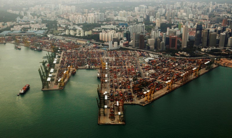 © Reuters. An aerial view of shipping containers stacked at the port of Singapore