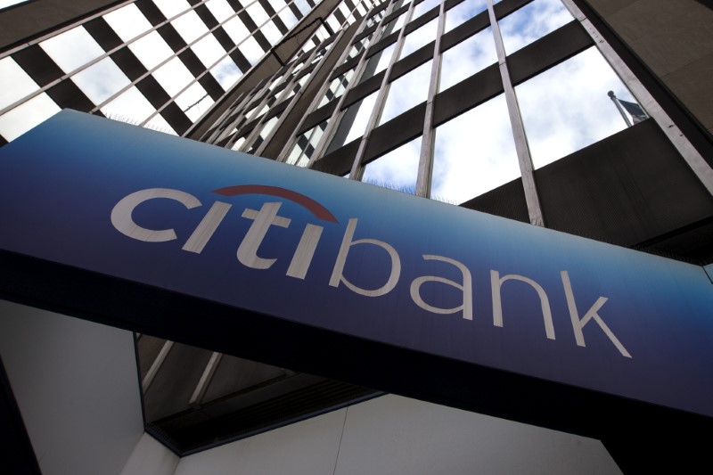 © Reuters. A view of the exterior of the Citibank Corporate headquarters in the Manhattan borough of New York