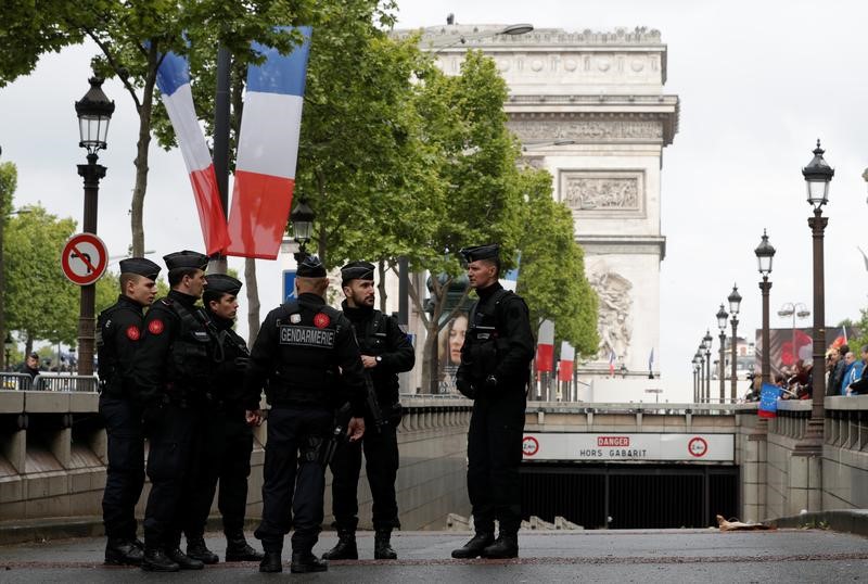 © Reuters. LE SÉNAT ASSOUPLIT LE PROJET DE LOI ANTITERRORISTE