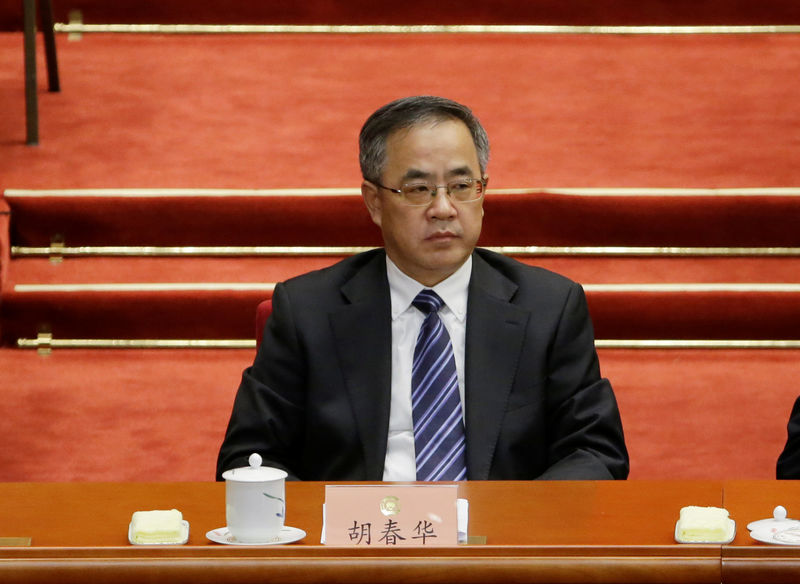 © Reuters. Guangdong Communist Party Secretary Hu Chunhua attends the closing session of CPPCC in Beijing