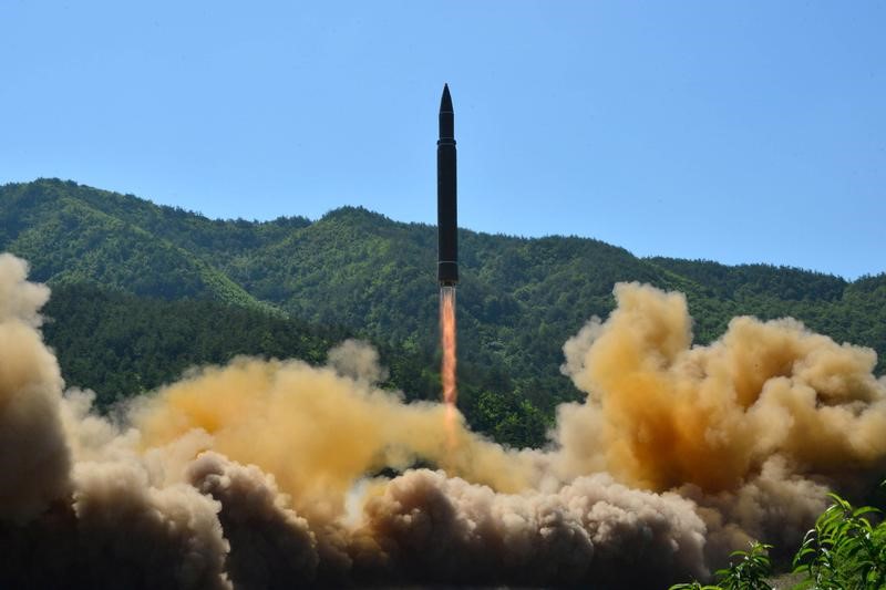 © Reuters. جدل روسي أمريكي في الأمم المتحدة على نوع صاروخ أطلقته بيونجيانج