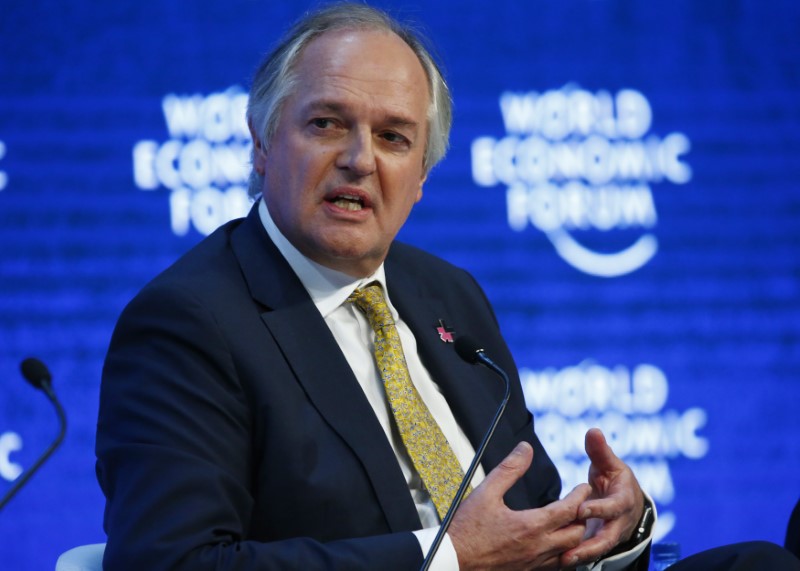 © Reuters. Polman Chief Executive Officer of Unilever attends the session "The New Climate and Development Imperative" during the Annual Meeting of the WEF in Davos