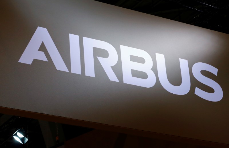 © Reuters. A logo of Airbus is pictured on their booth during EBACE in Geneva