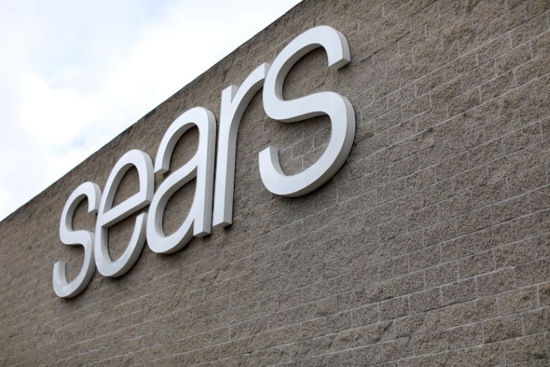 © Reuters. A Sears department store is pictured in La Jolla, California