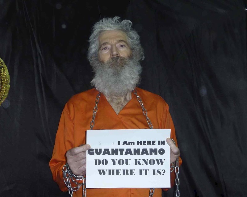 © Reuters. Robert Levinson, a former FBI agent and DEA agent, who disappeared in Iran since 2007, is shown in this undated handout photo released by the Levinson family.