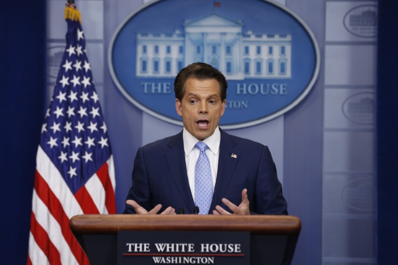 © Reuters. New White House Communications Director Scaramucci addresses daily briefing at the White House in Washington