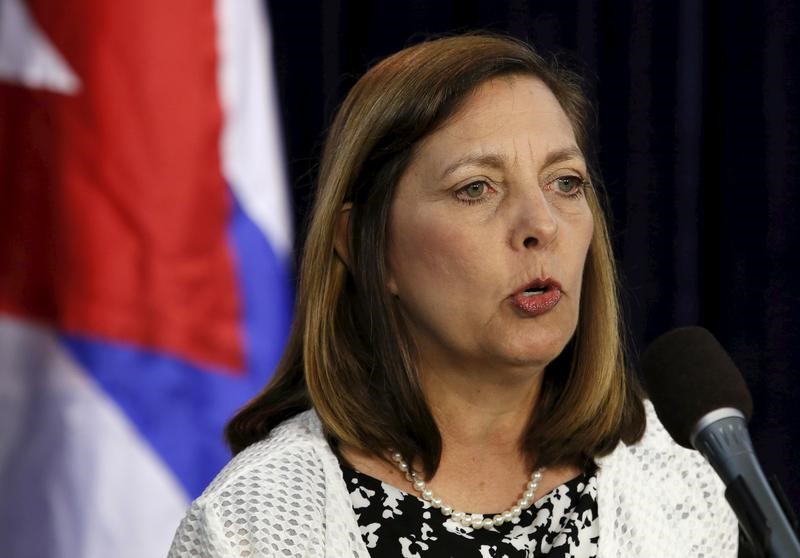 © Reuters. U.S. Division of the Ministry of Foreign Affairs Director General Josefina Vidal speaks at a news conference in Washington