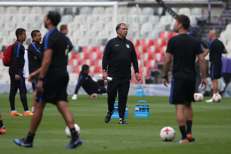 © Reuters. Football Soccer - U.S. national soccer team training - World Cup 2018 Qualifiers in Mexico City