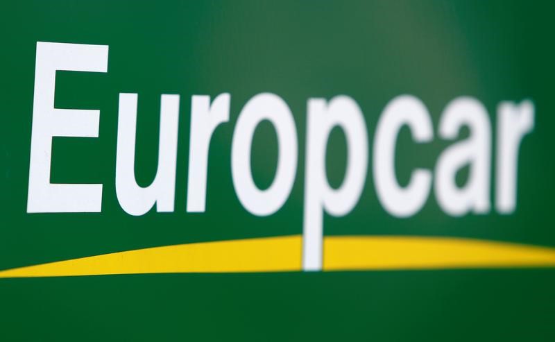 © Reuters. EUROPCAR ESSUIE UNE PERTE AU 1ER SEMESTRE MAIS CONFIRME SES OBJECTIFS