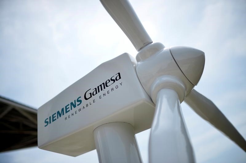 © Reuters. Siemens Gamesa reduce ventas y Ebit, adelanta un año las sinergias