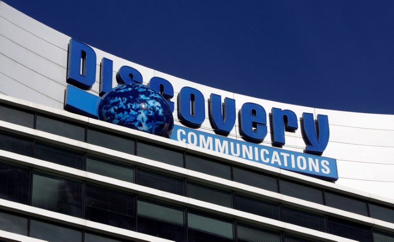 © Reuters. FILE PHOTO - The Discovery Communications headquarters building is seen in Silver Spring