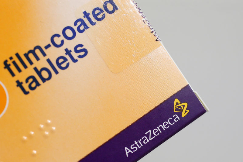 © Reuters. FILE PHOTO: The logo of AstraZeneca is seen on a medication package in a pharmacy in London