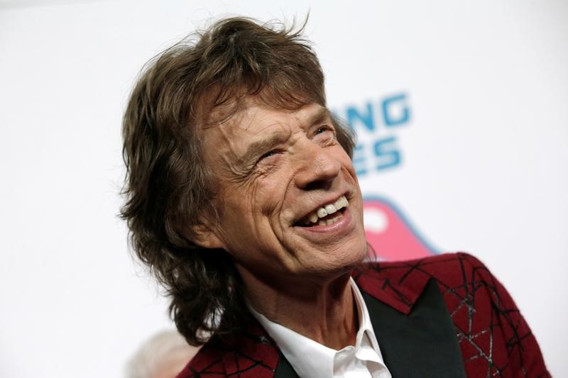 © Reuters. MICK JAGGER PUBLIE DEUX CHANSONS SUR LE BREXIT