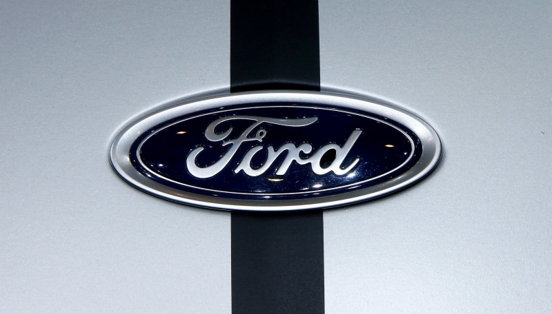 © Reuters. FILE PHOTO: The logo of Ford is seen during the 87th International Motor Show at Palexpo in Geneva