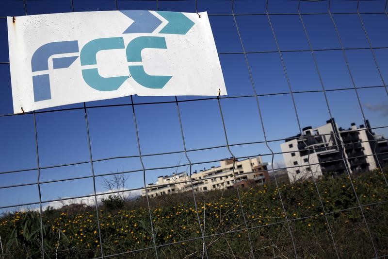 © Reuters. FCC mantiene sus resultados sin cambios en el primer semestre del año
