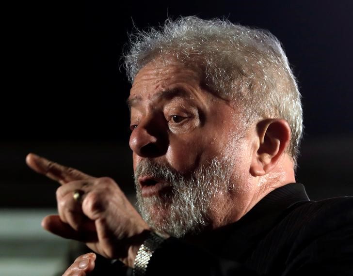 © Reuters. O ex-presidente brasileiro Luiz Inácio Lula da Silva