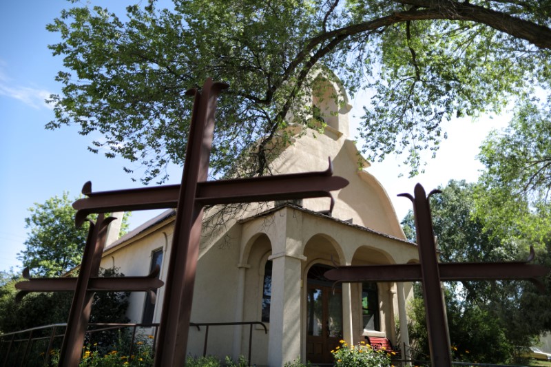 © Reuters. FILE PHOTO: The United Methodist Church where undocumented immigrant Rosa Sabido lives in sanctuary while facing deportation is seen in Mancos