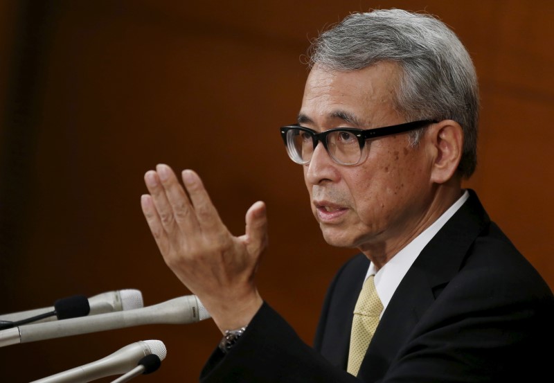 © Reuters. Newly-appointed BOJ board member Funo speaks during his inauguration news conference at the BOJ headquarters in Tokyo