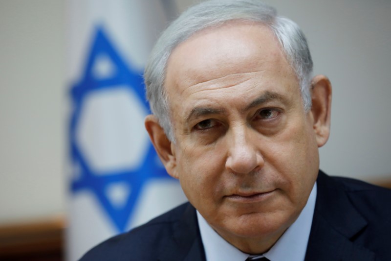 © Reuters. نتنياهو يمنع نزالا بين نائبين إسرائيلي وأردني