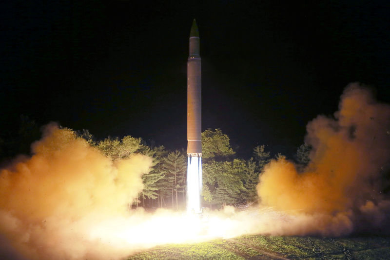 © Reuters. Intercontinental ballistic missile (ICBM) Hwasong-14 is pictured during its second test-fire