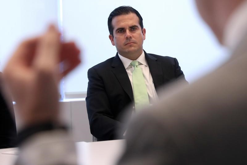 © Reuters. Ricardo Rossello, Governor of Puerto Rico, listens to a question during an interview in New York