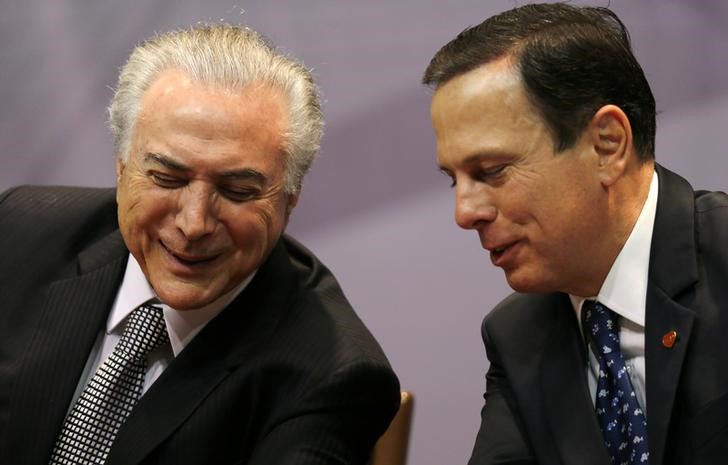 © Reuters. Presidente Michel Temer e prefeito de  São Paulo, João Doria, em evento em São Paulo