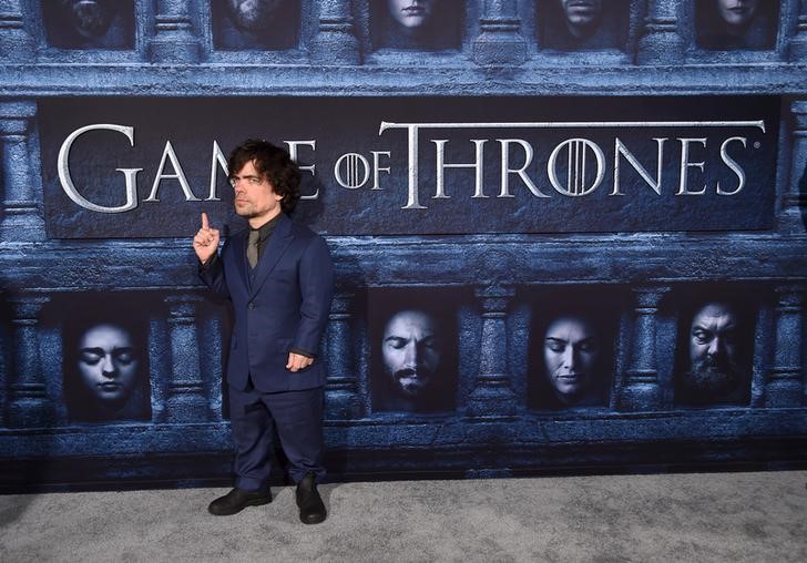 © Reuters. Ator Peter Dinklage durante pré-estreia da sexta temporada de 