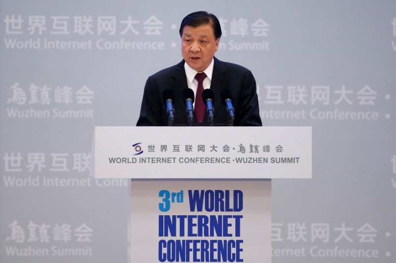 © Reuters. China's Politburo Standing Committee member Liu Yunshan attends the opening ceremony of the third annual World Internet Conference in Wuzhen town of Jiaxing