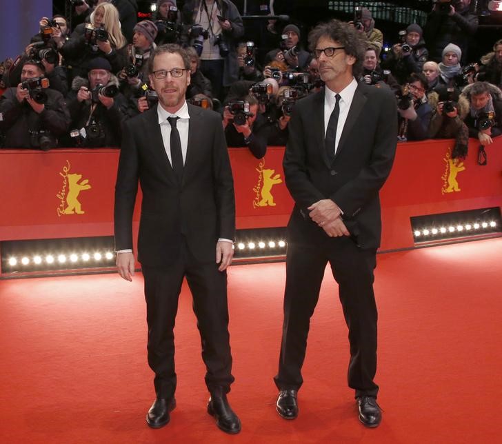 © Reuters. Irmãos Ethan e Joel Coen durante Festival de Berlim