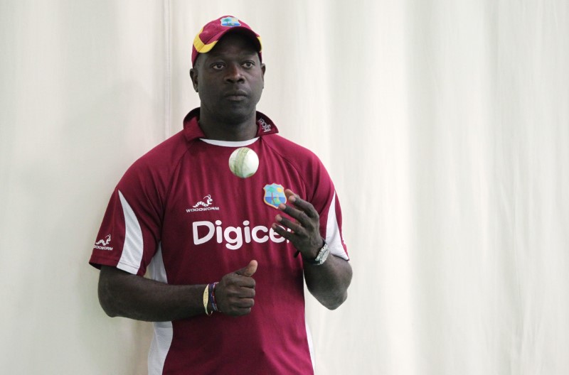 © Reuters. FILE PHOTO - England & West Indies Nets & Press Conferences