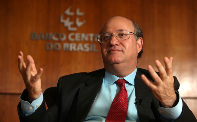 © Reuters. Brazil's Central Bank President Ilan Goldfajn gestures during an interview with Reuters in Brasilia