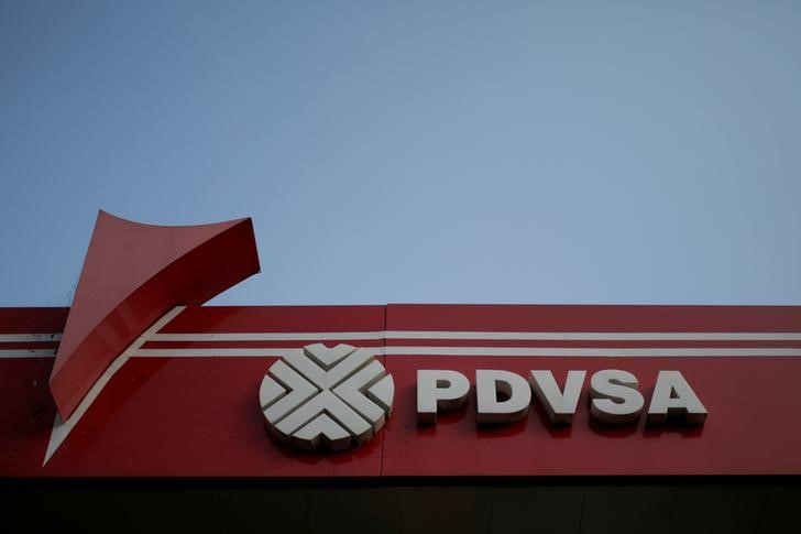 © Reuters. Logo da petroleira estatal PDVSA em Caracas