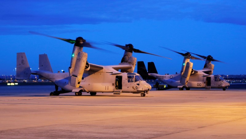 © Reuters. FILE PHOTO:    Two U.S. Marines MV-22 Osprey Aircraft sit on the apron of Sydney International Airport in Australia